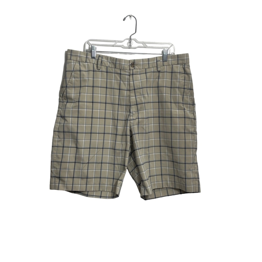 Izod Golf 38 Shorts Beige‎ Plaid Pockets